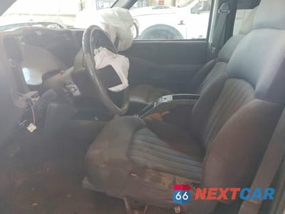 Zdjęcie 7 z 12 samochodu: 2004 CHEVROLET BLAZER VIN:1GNCS13X24K155933 - miniatura