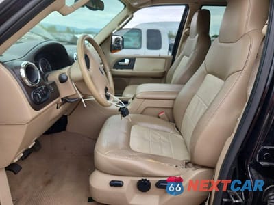 Zdjęcie 7 z 13 samochodu: 2005 FORD EXPEDITION EDDIE BAUER VIN:1FMFU18515LA10784 - miniatura