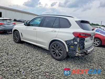 Drugie zdjęcie samochodu z przodu: 2021 BMW X5 M50I VIN:5UXJU4C07M9F80670 - miniatura