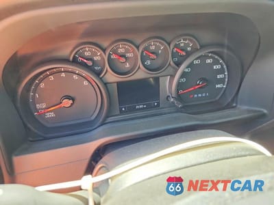 Zdjęcie 9 z 12 samochodu: 2025 CHEVROLET SILVERADO C1500 CUSTOM VIN:1GCPABEK5SZ176168 - miniatura