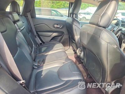 Zdjęcie 11 z 13 samochodu: 2016 JEEP CHEROKEE LIMITED VIN:1C4PJLDB0GW229584 - miniatura