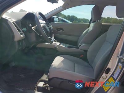Zdjęcie 7 z 13 samochodu: 2018 HONDA HR-V EX VIN:3CZRU5H52JG702613 - miniatura