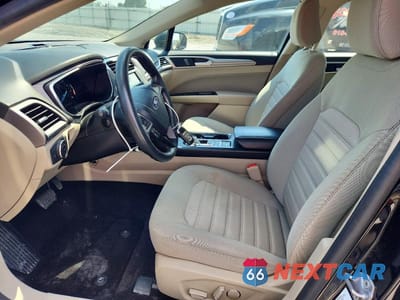 Zdjęcie 7 z 12 samochodu: 2020 FORD FUSION SE VIN:3FA6P0HD8LR264719 - miniatura
