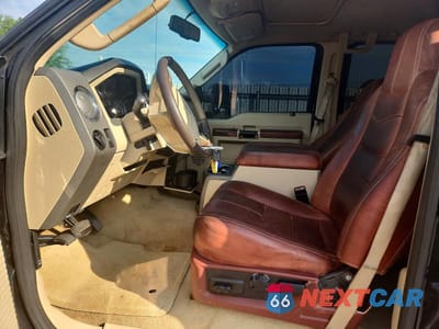 Zdjęcie 7 z 12 samochodu: 2008 FORD F250 SUPER DUTY VIN:1FTSW21R18EC84754 - miniatura
