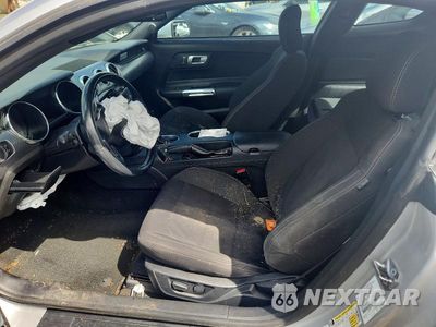 Zdjęcie 7 z 12 samochodu: 2018 FORD MUSTANG GT VIN:1FA6P8CF7J5117542 - miniatura
