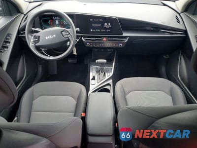 Zdjęcie 8 z 12 samochodu: 2026 KIA NIRO LX VIN:KNDCP3LE2T5322969 - miniatura