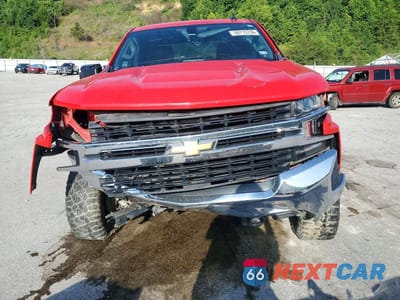 Piąte zdjęcie samochodu w środku: 2019 CHEVROLET SILVERADO K1500 LT VIN:1GCUYDEDXKZ351655 - miniatura