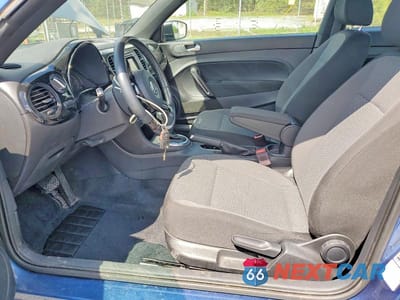 Zdjęcie 7 z 12 samochodu: 2018 VOLKSWAGEN BEETLE S/COAST VIN:3VWFD7AT6JM714355 - miniatura