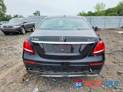 Zdjęcie 6 z 12 samochodu: 2018 MERCEDES-BENZ E 300 4MATIC VIN:WDDZF4KB2JA313869 - miniatura