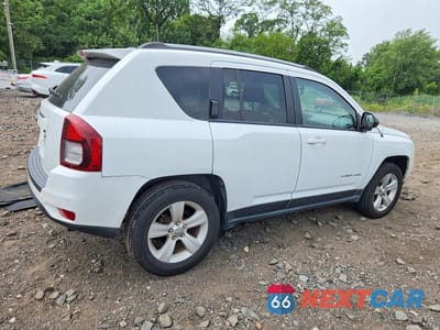 Trzecie zdjęcie samochodu z tyłu: 2017 JEEP COMPASS SPORT VIN:1C4NJDBB5HD168407 - miniatura