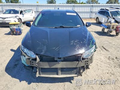 Piąte zdjęcie samochodu w środku: 2017 CHEVROLET VOLT PREMIER VIN:1G1RD6S52HU211804 - miniatura