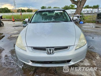 Piąte zdjęcie samochodu w środku: 2003 HONDA ACCORD EX VIN:1HGCM55693A028505 - miniatura