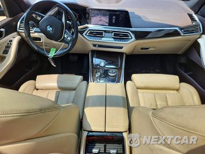 Zdjęcie 8 z 12 samochodu: 2019 BMW X5 XDRIVE40I VIN:5UXCR6C5XKLL37336 - miniatura