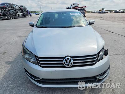 Zdjęcie 9 z 24 samochodu: 2014 VOLKSWAGEN PASSAT S VIN:1VWAP7A39EC011583 - miniatura