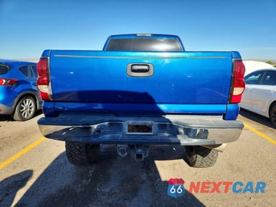 Zdjęcie 6 z 12 samochodu: 2004 CHEVROLET SILVERADO K2500 HEAVY DUTY VIN:1GCHK231X4F150004 - miniatura