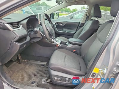 Zdjęcie 7 z 13 samochodu: 2023 TOYOTA RAV4 XLE VIN:2T3P1RFV7PW343400 - miniatura