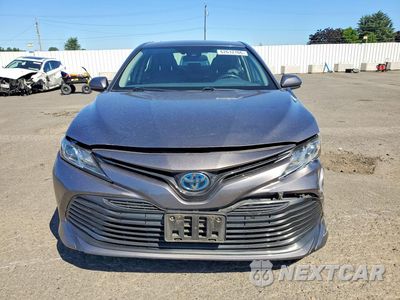 Piąte zdjęcie samochodu w środku: 2020 TOYOTA CAMRY LE VIN:4T1C31AK5LU532816 - miniatura