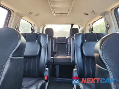 Zdjęcie 10 z 13 samochodu: 2016 CHRYSLER TOWN & COUNTRY LIMITED VIN:2C4RC1JG7GR270178 - miniatura