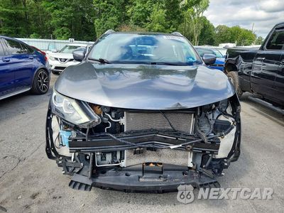 Piąte zdjęcie samochodu w środku: 2017 NISSAN ROGUE SPORT SV VIN:JN1BJ1CR4HW143860 - miniatura