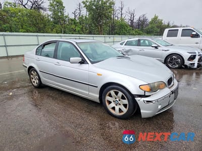 Czwarte zdjęcie samochodu z boku: 2002 BMW 325 I VIN:WBAEV33462KL67156 - miniatura