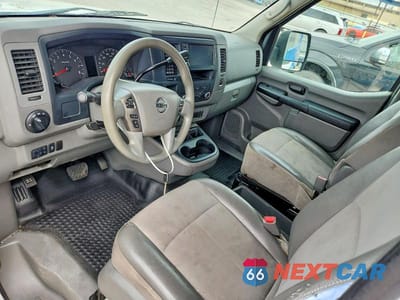 Zdjęcie 8 z 13 samochodu: 2020 NISSAN NV 2500 HD SV VIN:1N6BF0LY3LN804693 - miniatura