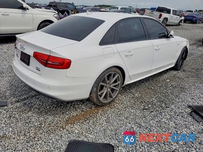 Trzecie zdjęcie samochodu z tyłu: 2016 AUDI A4 PREMIUM S-LINE VIN:WAUBFAFL2GN015530 - miniatura