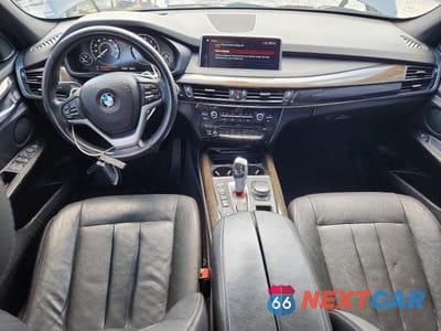 Zdjęcie 8 z 13 samochodu: 2018 BMW X5 XDR40E VIN:5UXKT0C58J0V98233 - miniatura