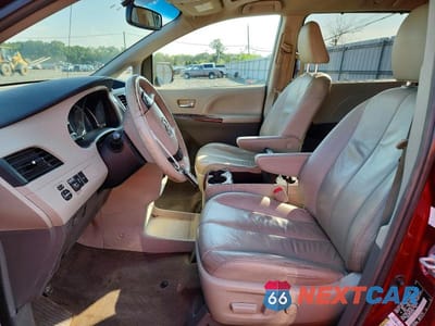 Zdjęcie 7 z 13 samochodu: 2014 TOYOTA SIENNA XLE 7-PASSENGER VIN:5TDDK3DC5ES078618 - miniatura