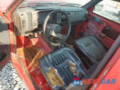 Zdjęcie 8 z 12 samochodu: 1991 CHEVROLET BLAZER S10 VIN:1GNCT18Z4M8244830 - miniatura