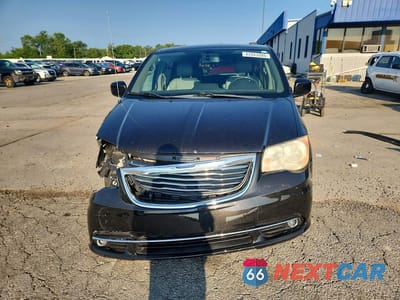 Piąte zdjęcie samochodu w środku: 2014 CHRYSLER TOWN & COUNTRY TOURING VIN:2C4RC1BG8ER348429 - miniatura