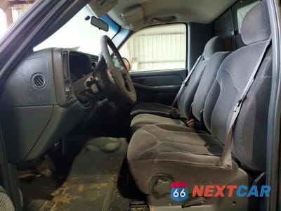 Zdjęcie 7 z 12 samochodu: 1999 GMC NEW SIERRA C1500 VIN:1GTEC14W1XZ510705 - miniatura