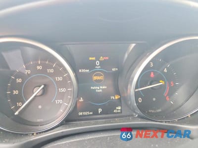 Zdjęcie 9 z 12 samochodu: 2017 JAGUAR XE PREMIUM VIN:SAJAD4BN8HA952227 - miniatura