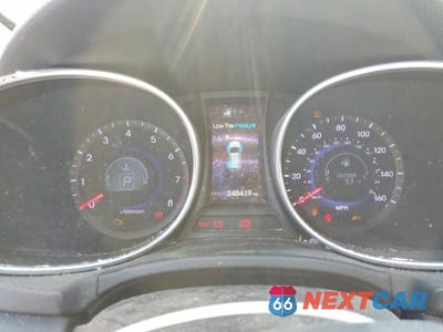 Zdjęcie 9 z 13 samochodu: 2016 HYUNDAI SANTA FE SPORT 2.0T VIN:5XYZU3LA4GG320475 - miniatura