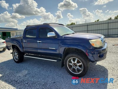 Czwarte zdjęcie samochodu z boku: 2007 TOYOTA TACOMA DOUBLE CAB PRERUNNER VIN:3TMJU62N07M047539 - miniatura
