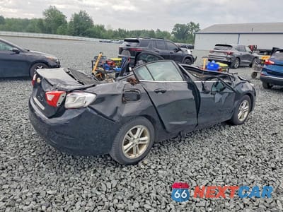 Trzecie zdjęcie samochodu z tyłu: 2017 CHEVROLET CRUZE LT VIN:1G1BE5SM5H7151984 - miniatura