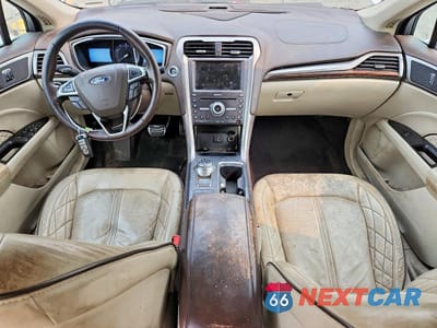 Zdjęcie 8 z 12 samochodu: 2017 FORD FUSION TITANIUM VIN:3FA6P0K92HR136830 - miniatura