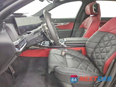Zdjęcie 7 z 12 samochodu: 2026 BMW 740 XI VIN:WBA33EH08TCX65303 - miniatura