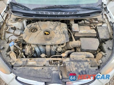 Zdjęcie 11 z 12 samochodu: 2012 HYUNDAI ELANTRA GLS VIN:5NPDH4AE0CH107732 - miniatura