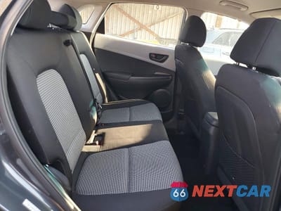 Zdjęcie 10 z 13 samochodu: 2019 HYUNDAI KONA SE VIN:KM8K1CAA1KU344961 - miniatura