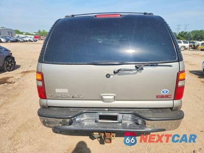 Zdjęcie 6 z 12 samochodu: 2001 GMC YUKON XL K1500 VIN:1GKFK16T01J242833 - miniatura