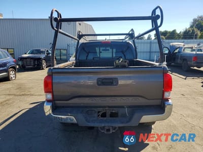 Zdjęcie 6 z 13 samochodu: 2016 TOYOTA TACOMA TRD OFF-ROAD VIN:5TFSZ5AN5GX023152 - miniatura