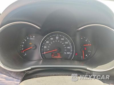 Zdjęcie 9 z 13 samochodu: 2014 KIA SORENTO LX VIN:5XYKTCA67EG476123 - miniatura