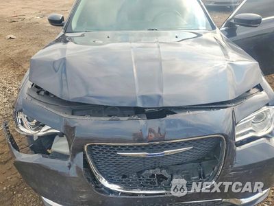 Zdjęcie 11 z 12 samochodu: 2018 CHRYSLER 300 TOURING VIN:2C3CCARG3JH286275 - miniatura