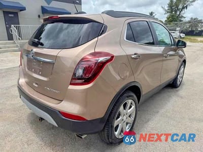 Trzecie zdjęcie samochodu z tyłu: 2019 BUICK ENCORE ESSENCE VIN:KL4CJCSM3KB734676 - miniatura