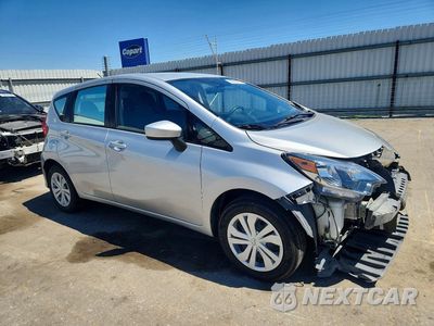 Czwarte zdjęcie samochodu z boku: 2017 NISSAN VERSA NOTE S PLUS VIN:3N1CE2CP1HL376680 - miniatura