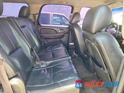 Zdjęcie 11 z 13 samochodu: 2014 CHEVROLET TAHOE C1500 LT VIN:1GNSCBE09ER213589 - miniatura