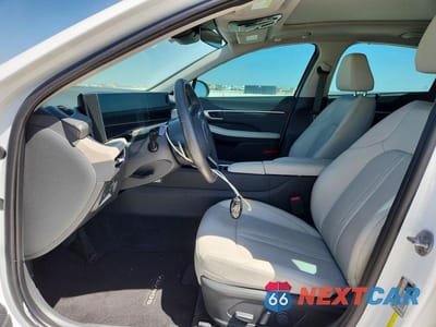 Zdjęcie 7 z 12 samochodu: 2024 HYUNDAI SONATA HYBRID LIMITED VIN:KMHL54JJ5RA086986 - miniatura