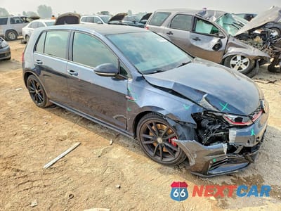 Czwarte zdjęcie samochodu z boku: 2021 VOLKSWAGEN GTI S VIN:3VW6T7AU8MM005975 - miniatura