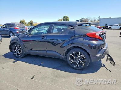 Drugie zdjęcie samochodu z przodu: 2018 TOYOTA C-HR XLE VIN:NMTKHMBX4JR062520 - miniatura