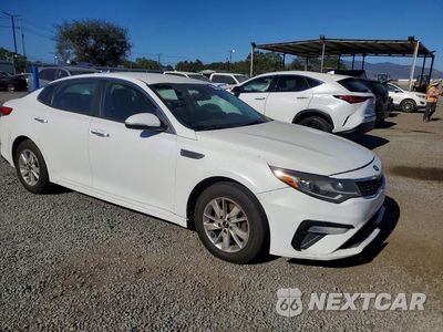 Czwarte zdjęcie samochodu z boku: 2019 KIA OPTIMA LX VIN:5XXGT4L36KG277028 - miniatura